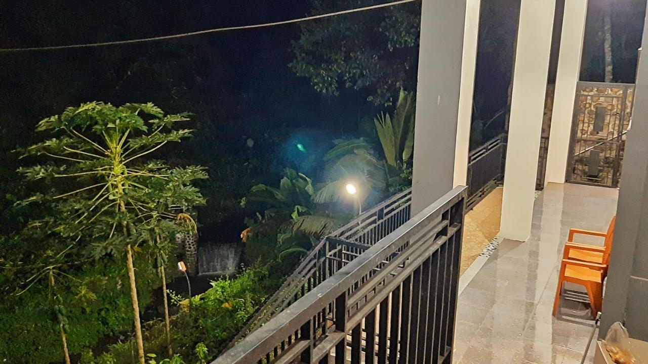 Kelapa Gading Villas Banyuwangi  Exterior foto